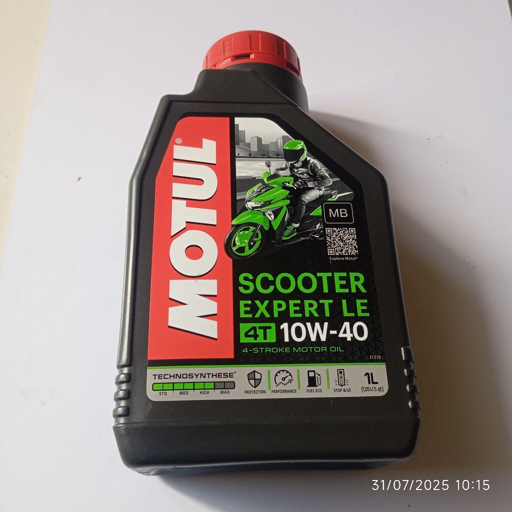 Oli Mesin Vespa Matic Motul 10W-40 1 Liter