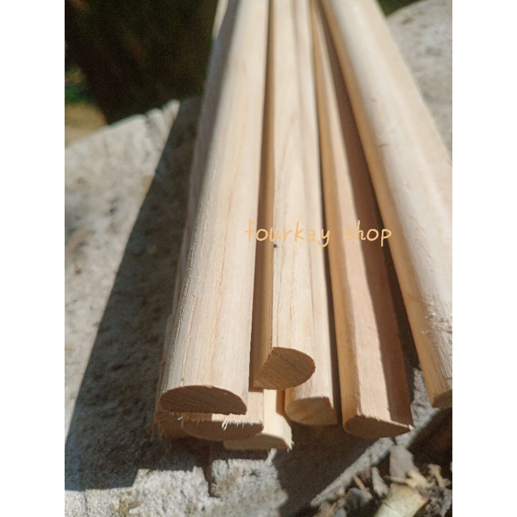 Dowel Kayu Setengah Lingkaran Ukuran 1cm x 1,6cm x 110cm