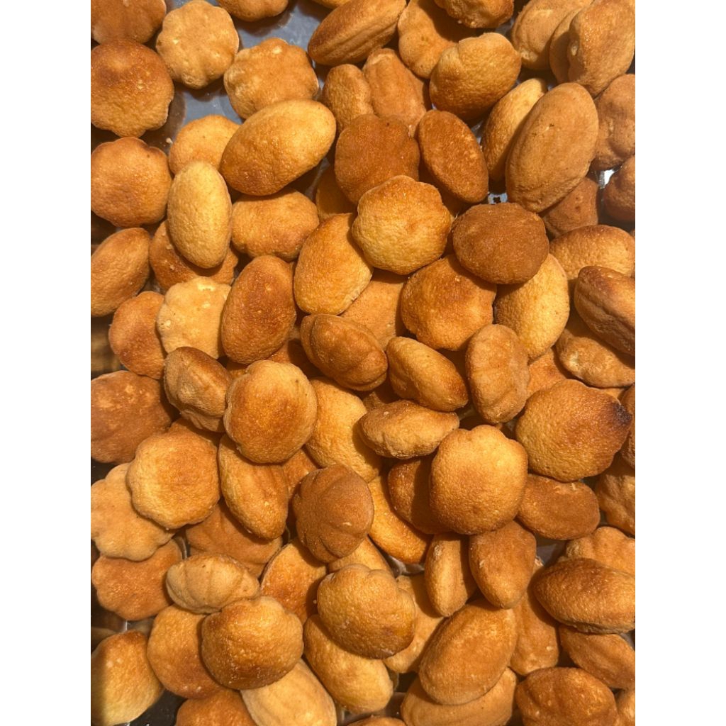 

BOLU JADUL 1kg ,lembut,gembul,manisnya pas