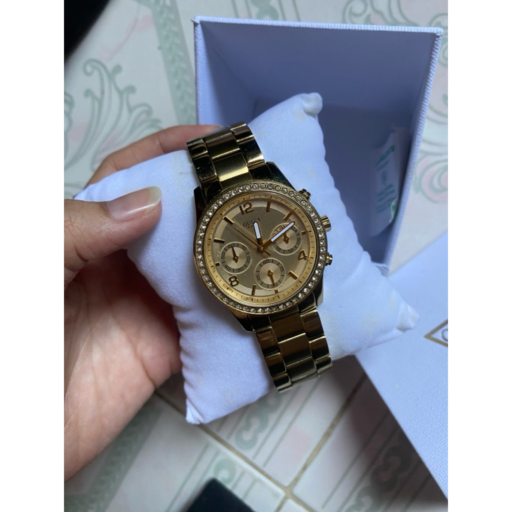 preloved jam guess chrono original store