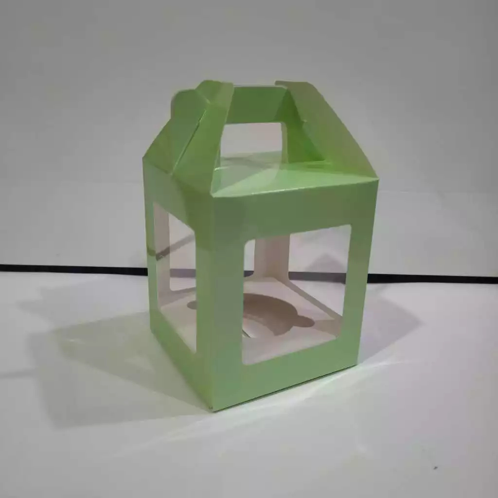 

Box Kotak Cupcake Warna Hijau Kemasan Lucu Ukuran 9x10.5x10.5 Cm Satuan Dengan Tatakan