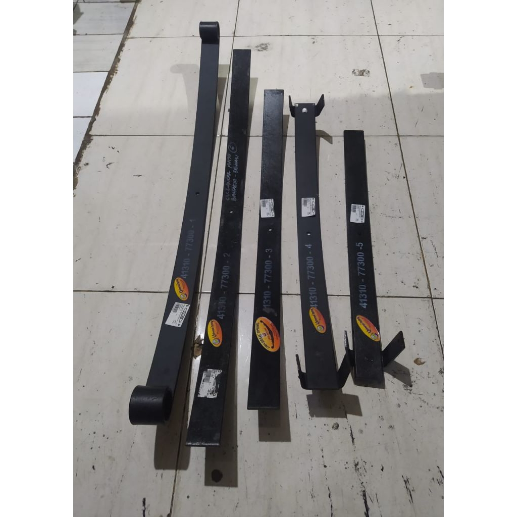 PER DAUN BELAKANG NO.1 SUZUKI CARRY 1.0 41310-77300