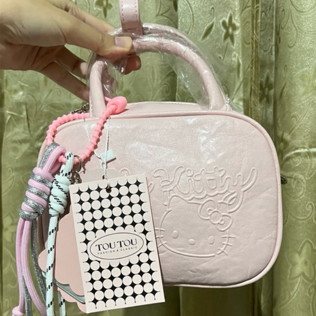 Tou2 Hello Kitty Pink