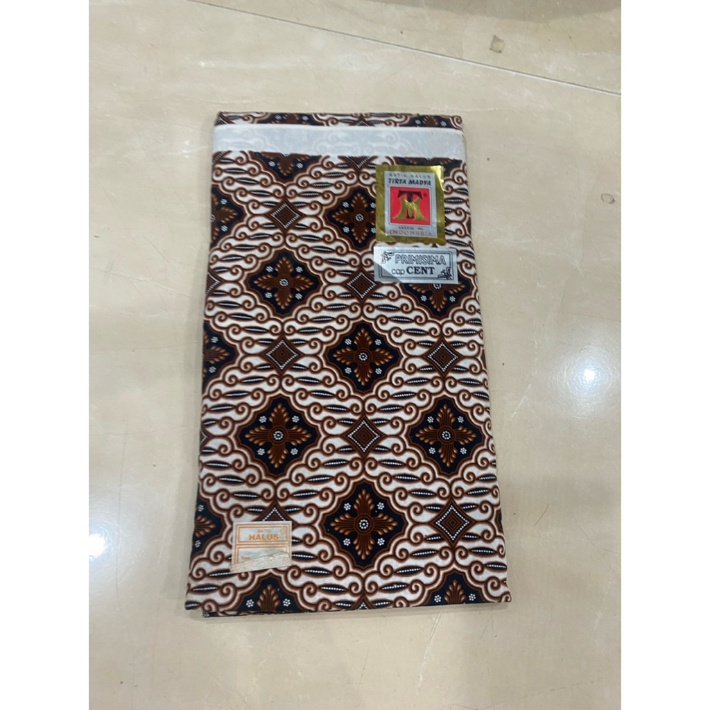 Kain Panjang Jarik Batik Pekalongan Jumbo 102x240 cm kurang lebih motif putih kombinasi hitam premiu