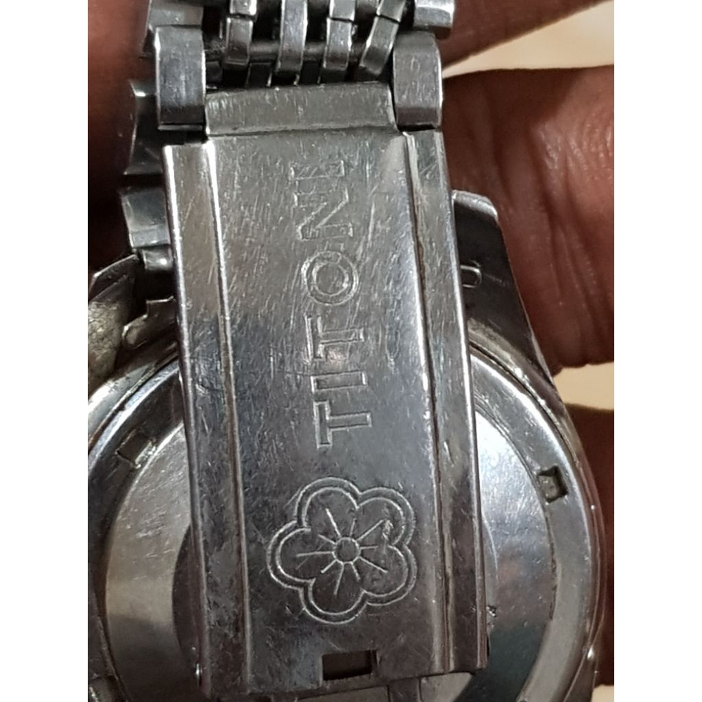 jam tangan titoni 77