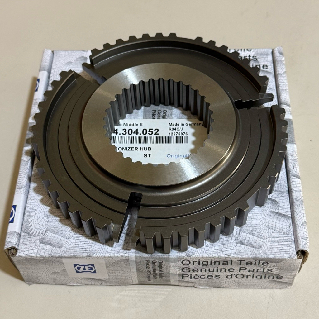 JUAL SYNCHRINIZER HUB ZF NO 1324-304-052