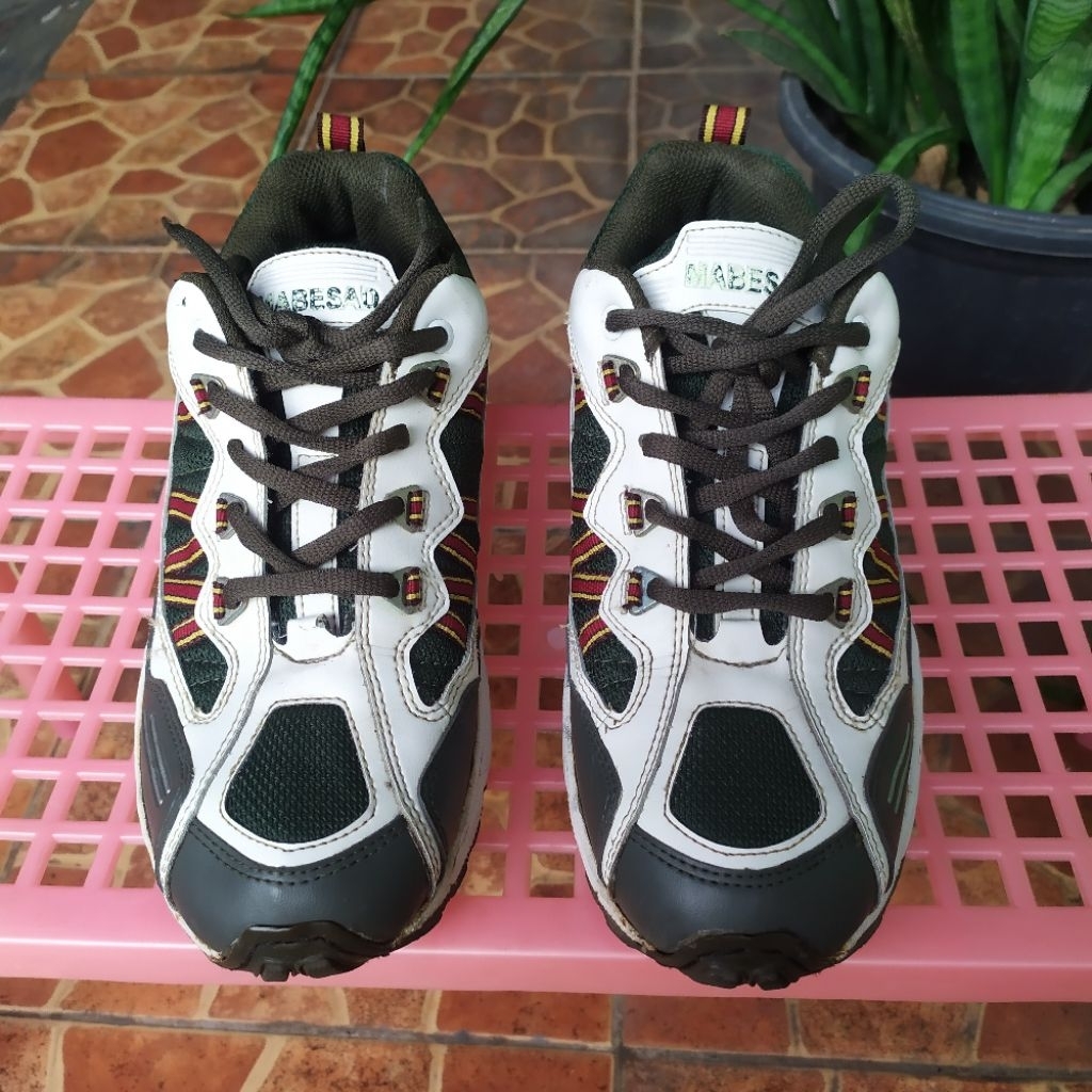 Sepatu Jogging TNI AD