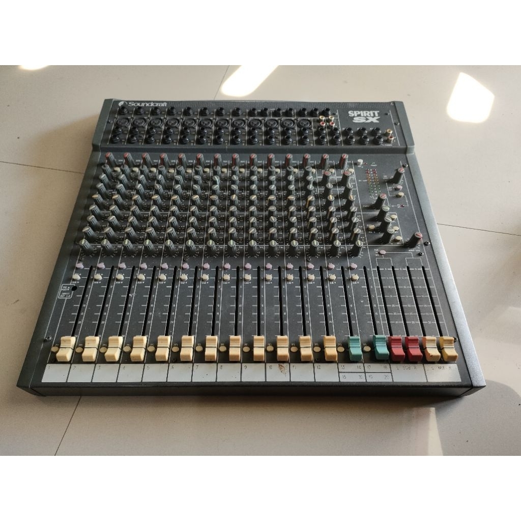 Harga Soundcraft Spirit Terbaru Okt 2026 | BigGo Indonesia
