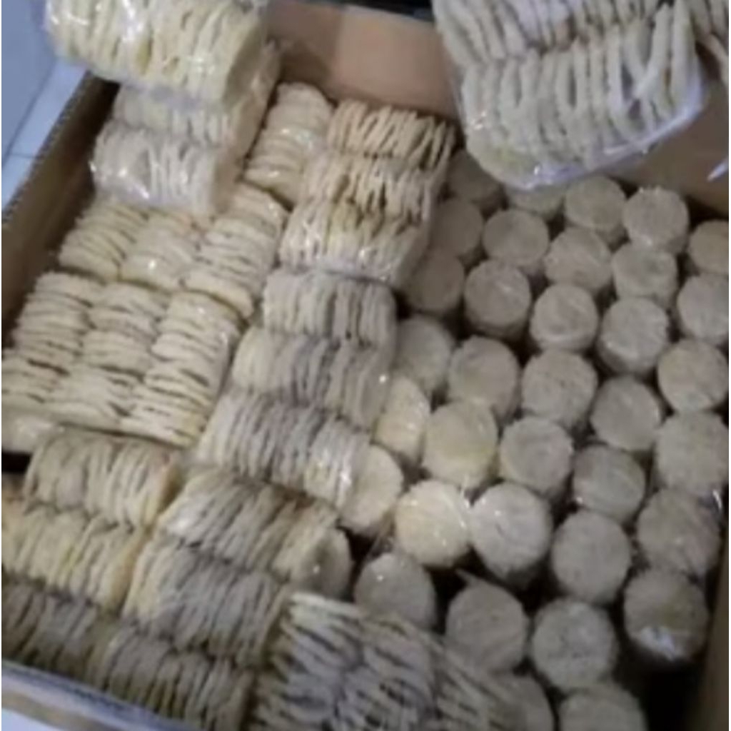 

rengginan singkong / rengginan mentah