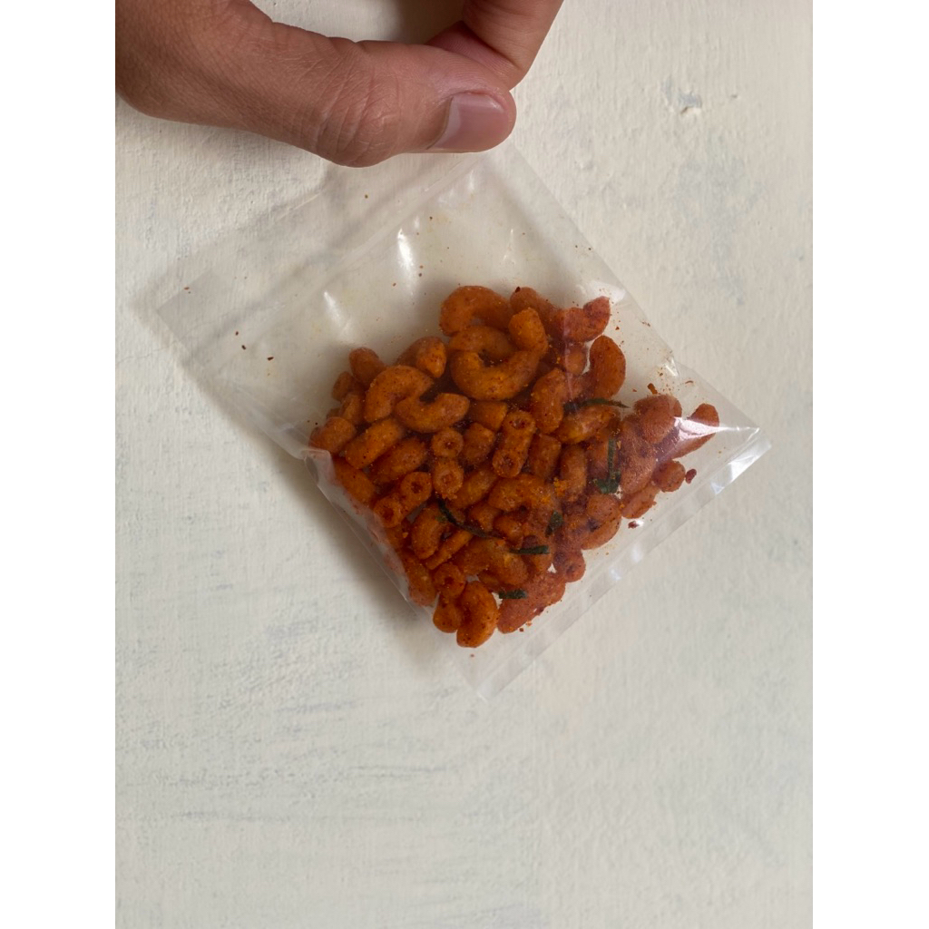 

MAKARONI PEDAS DAUN JERUK