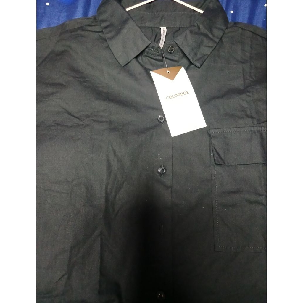 KEMEJA COLORBOX HITAM