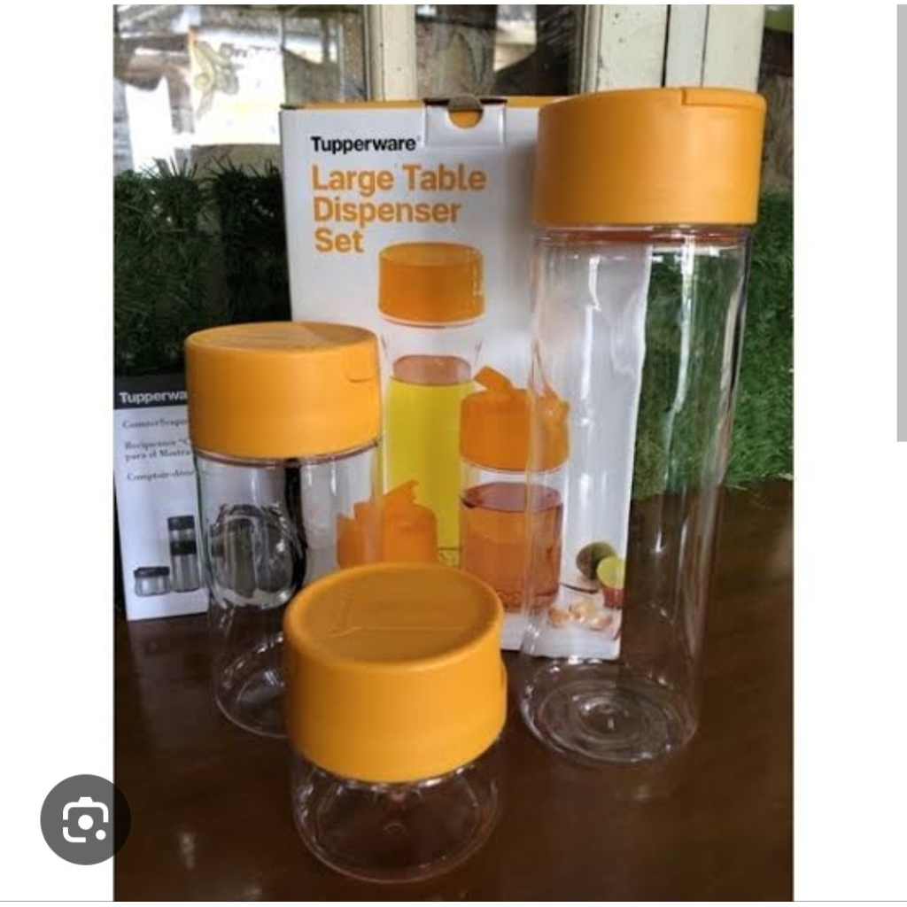 tempat kecap/ minyak Tupperware