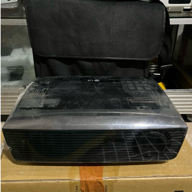 PROYEKTOR LG [SECOND] ORIGINAL PRODUCT
