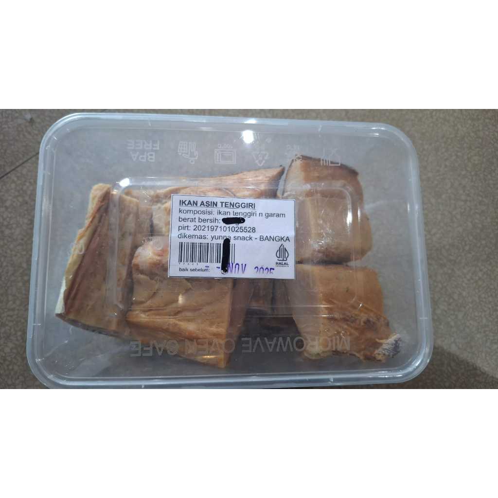 

IKAN ASIN TENGGIRI KHAS BANGKA 500 GRAM DAN 250 GRAM
