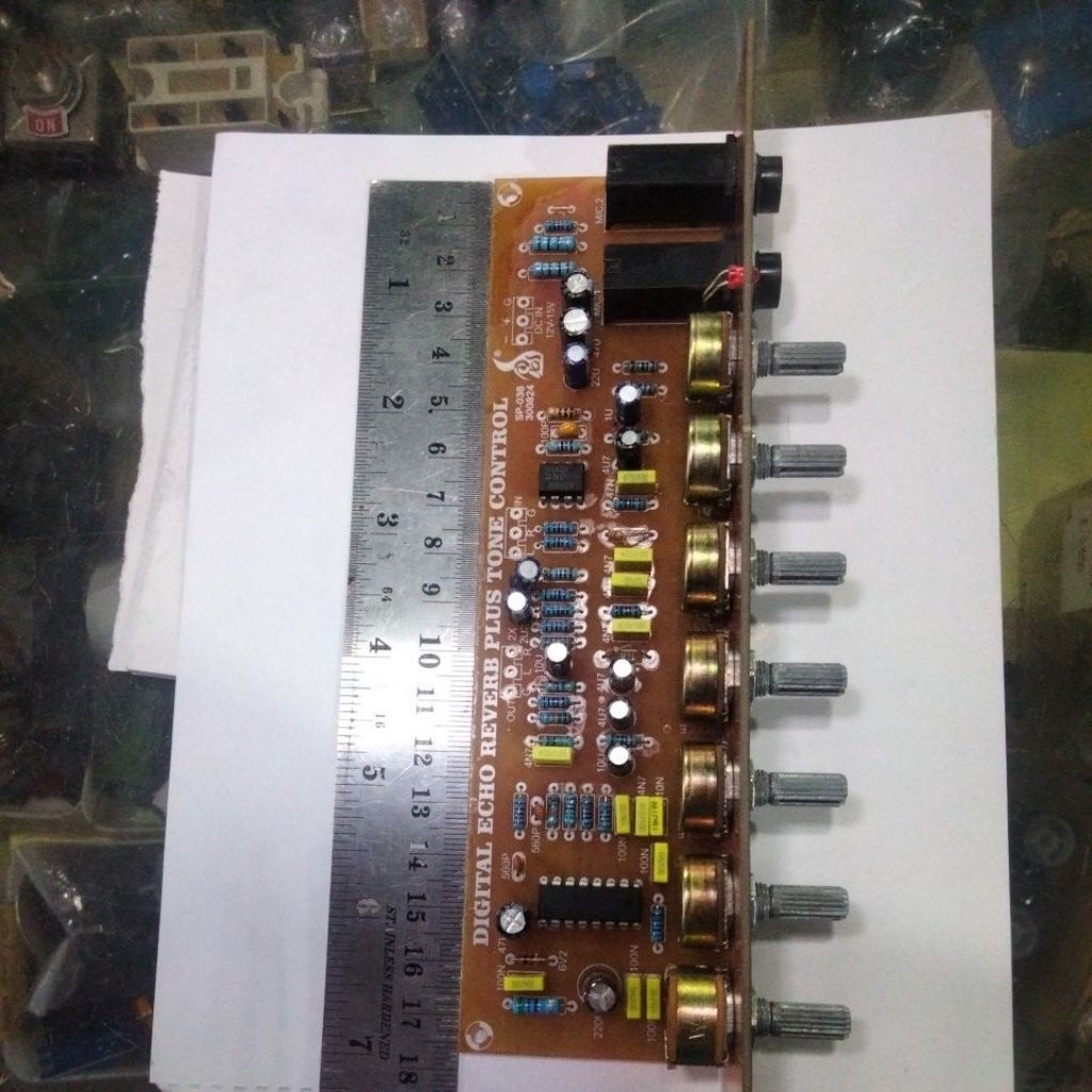 HYBRIS TONE CONTROL SP-038 KARAOKE ECHO