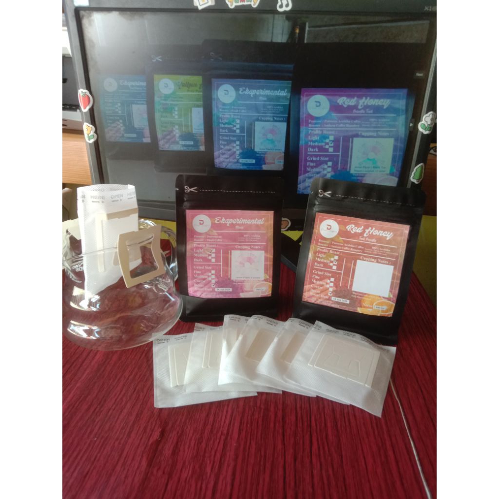 

Paket 100 Gr Kopi + 7 Filter Drip Bag