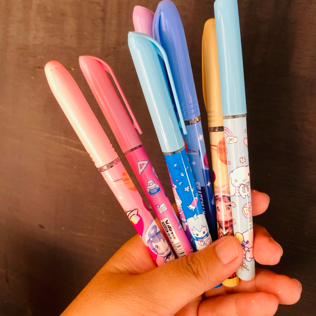 

Pulpen karakter isi 6 pcs