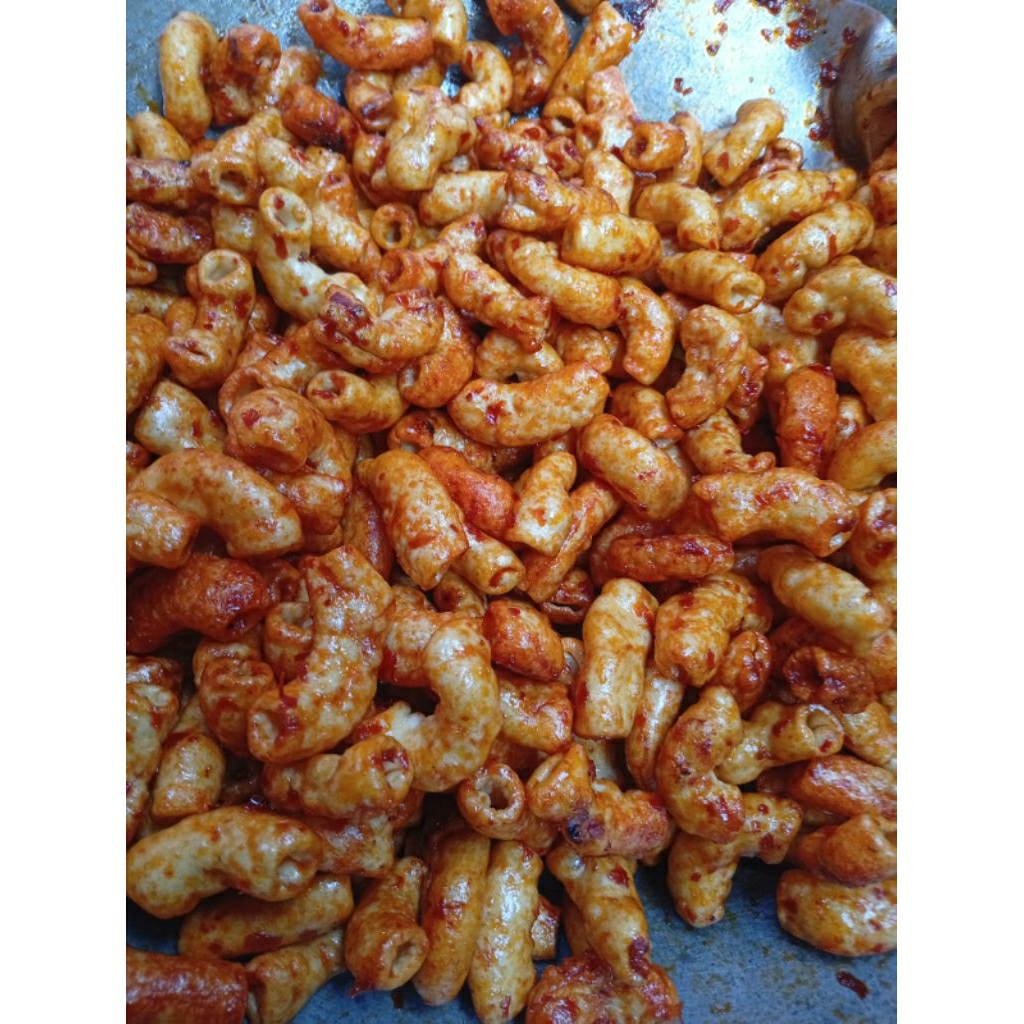 

makaroni sambal balado pedas,manis dan gurih 250gram.