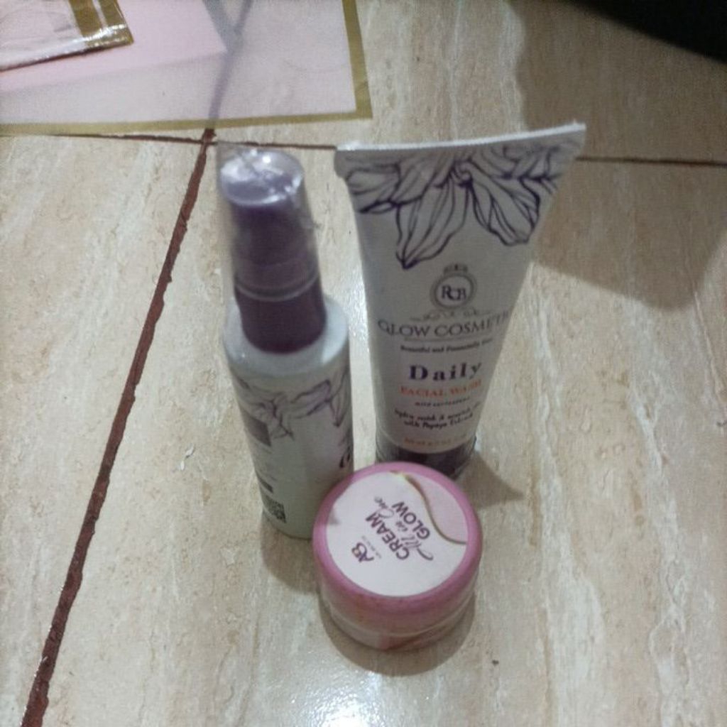 Yanti Skincare- RCB glow kosmetik