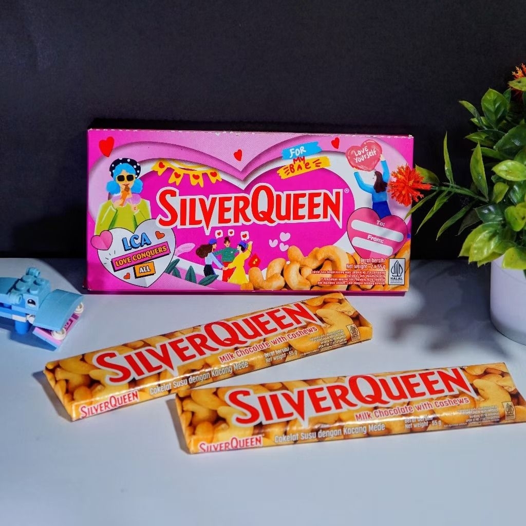

Coklat Silverqueen Cashews Milk 55gr Special Pack Edition Chocolate Mede Silver Queen Edisi Valentine Tahun Baru Kado Surprise Suami istri Anak Skena Kekasih