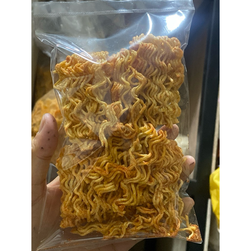 

keripik mie pedas balado serba 7000