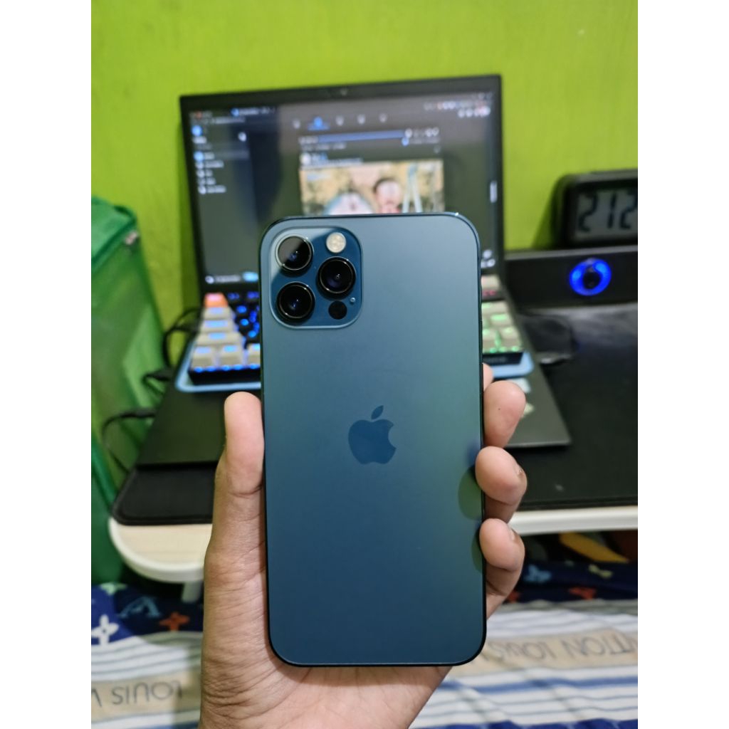 iphone 12 pro 256GB inter second