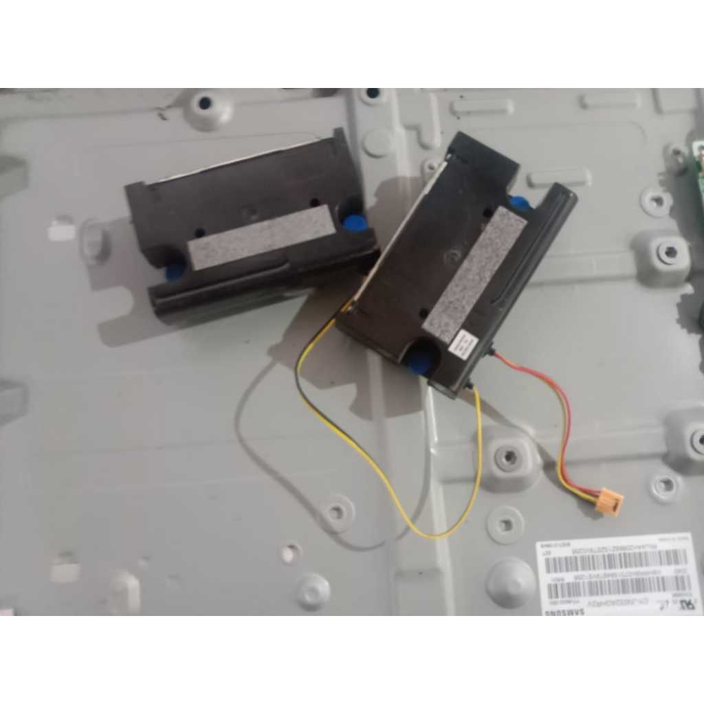 SEPASANG SPEAKER ORI COPOTAN Speaker TV LED Samsung Smart UA32T4500AK 32 INCH UA32T4500