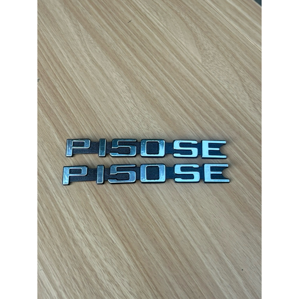 Emblem Vespa P150SE Original NOS