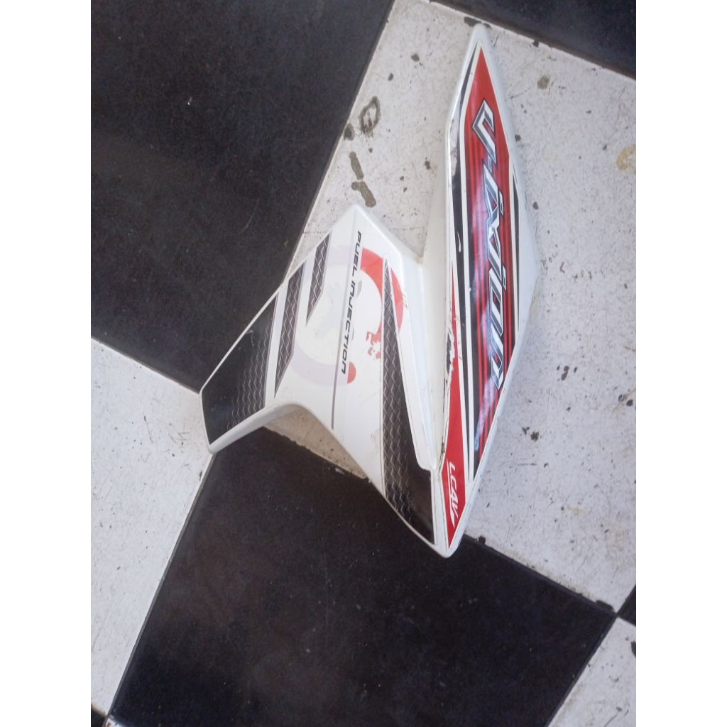 Sayap Vixion new original kanan original