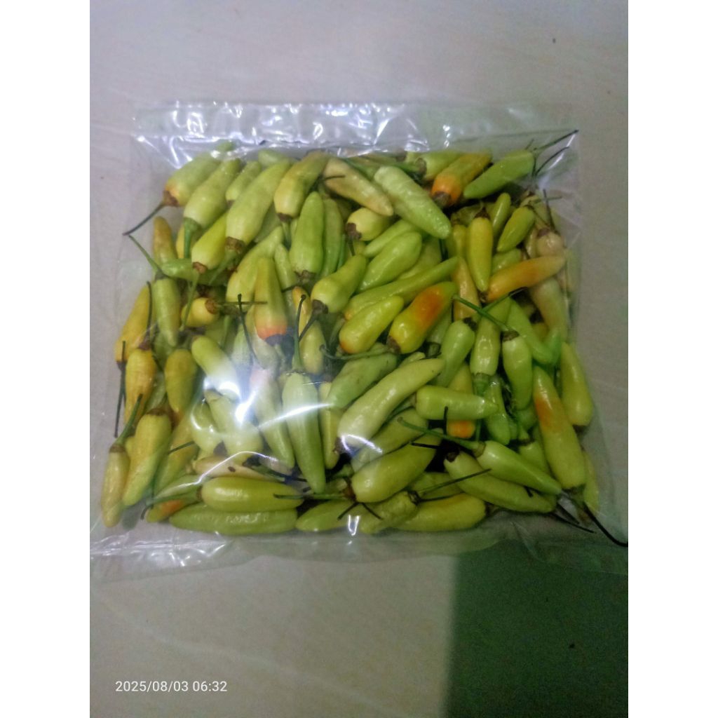 

JUAL CABAI RAWIT PUTIH HIJAU FRESH 200 gram~Sayuran~KELOLA BOGA MART.
