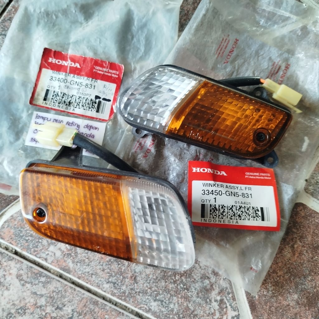 Sein Assy Kanan kiri Honda Grand Impresa Legenda Original KGD