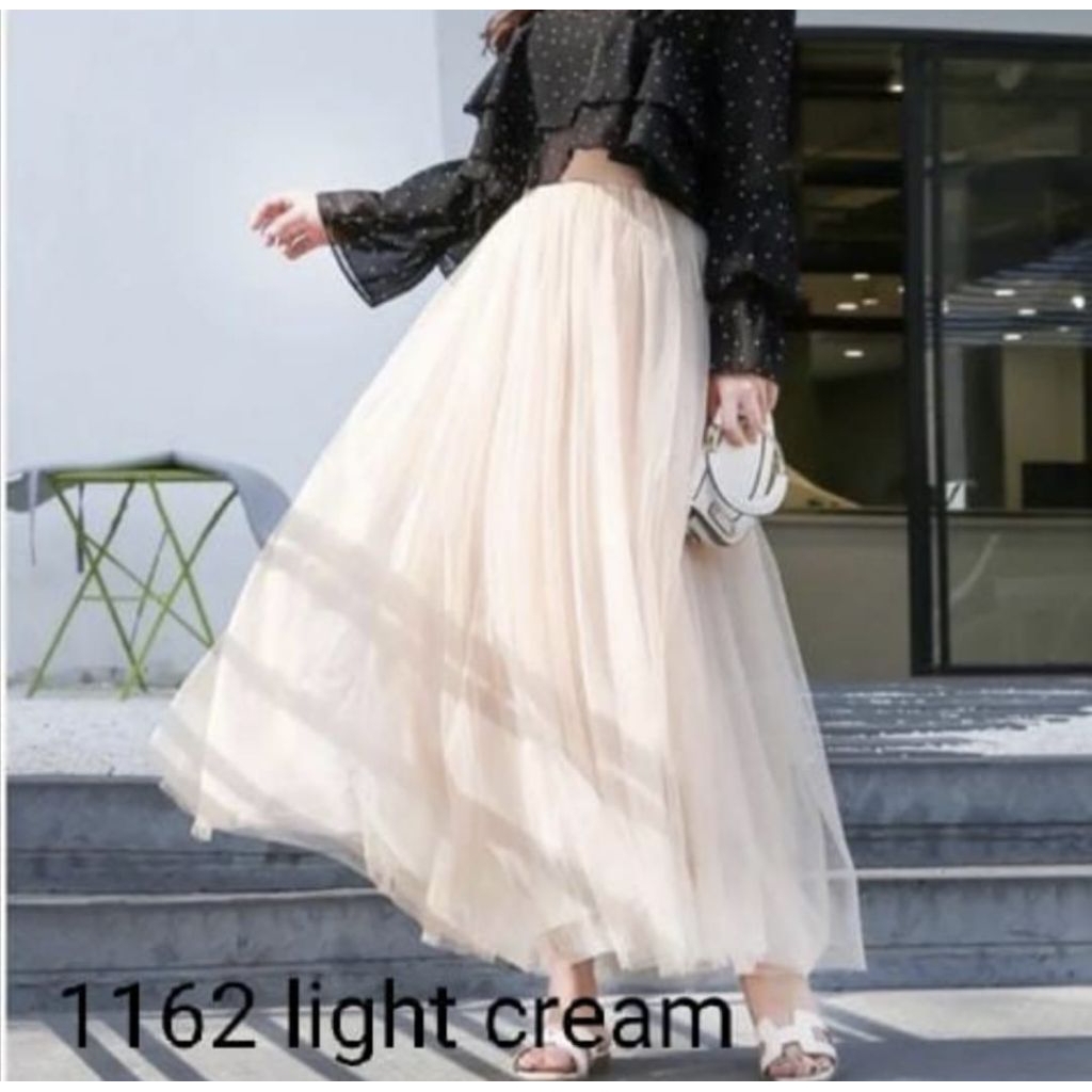 

ROK TILLE 3 LAYER | ADHIBAADHIVA