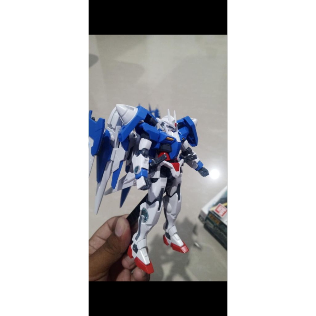 HG 00 Raiser Bandai