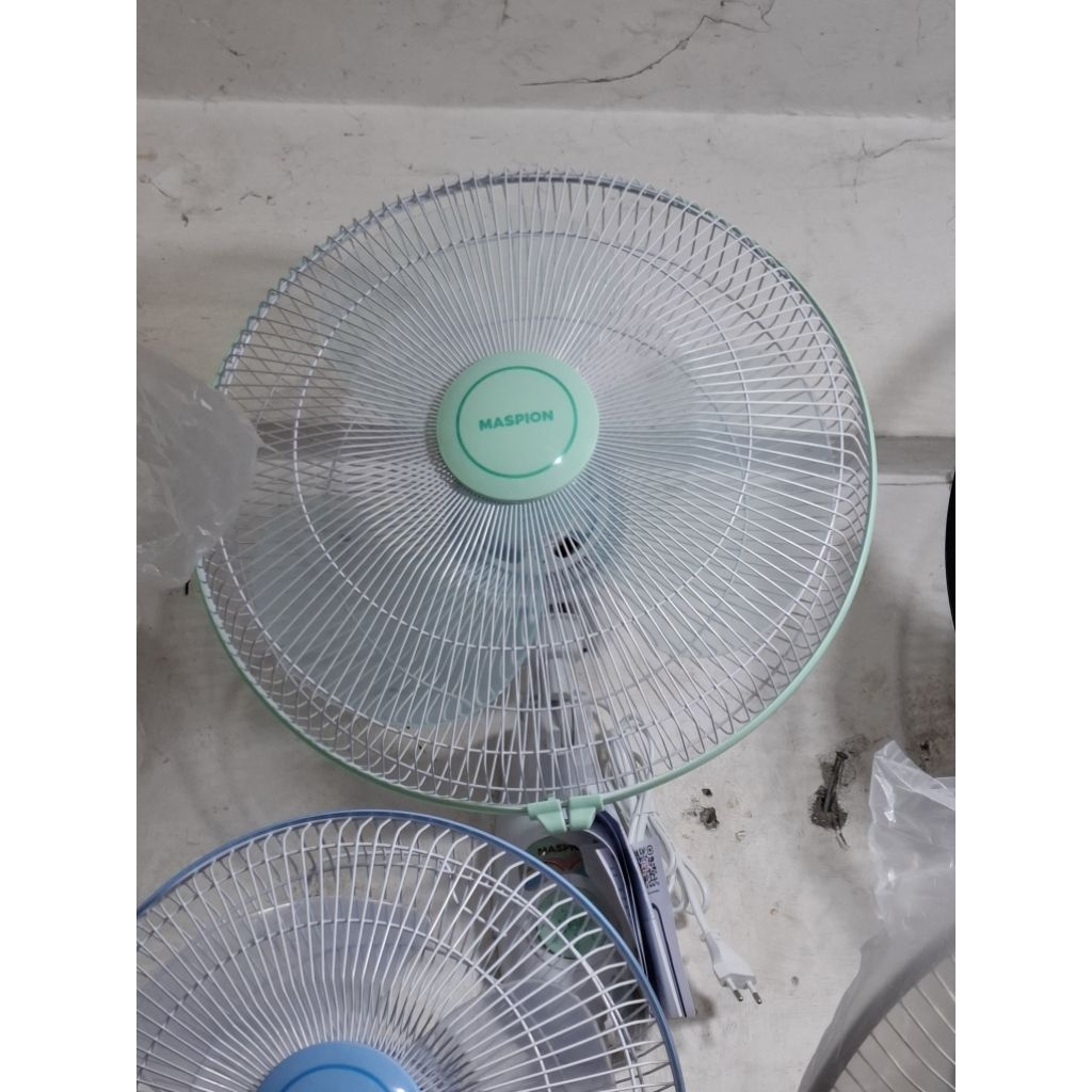 KIPAS DINDING MASPION 16" ( 41K BESAR)