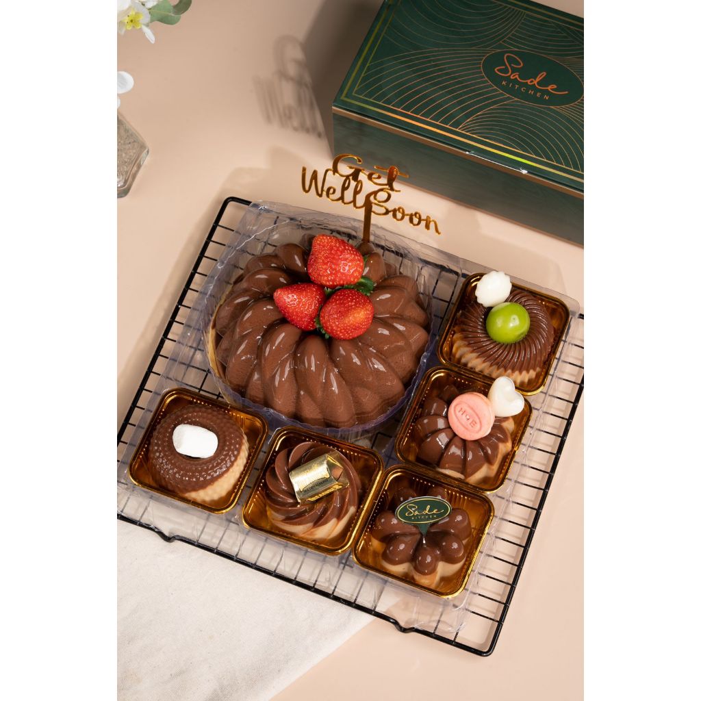 

Puding Set Medium + 5 Mini by SADE