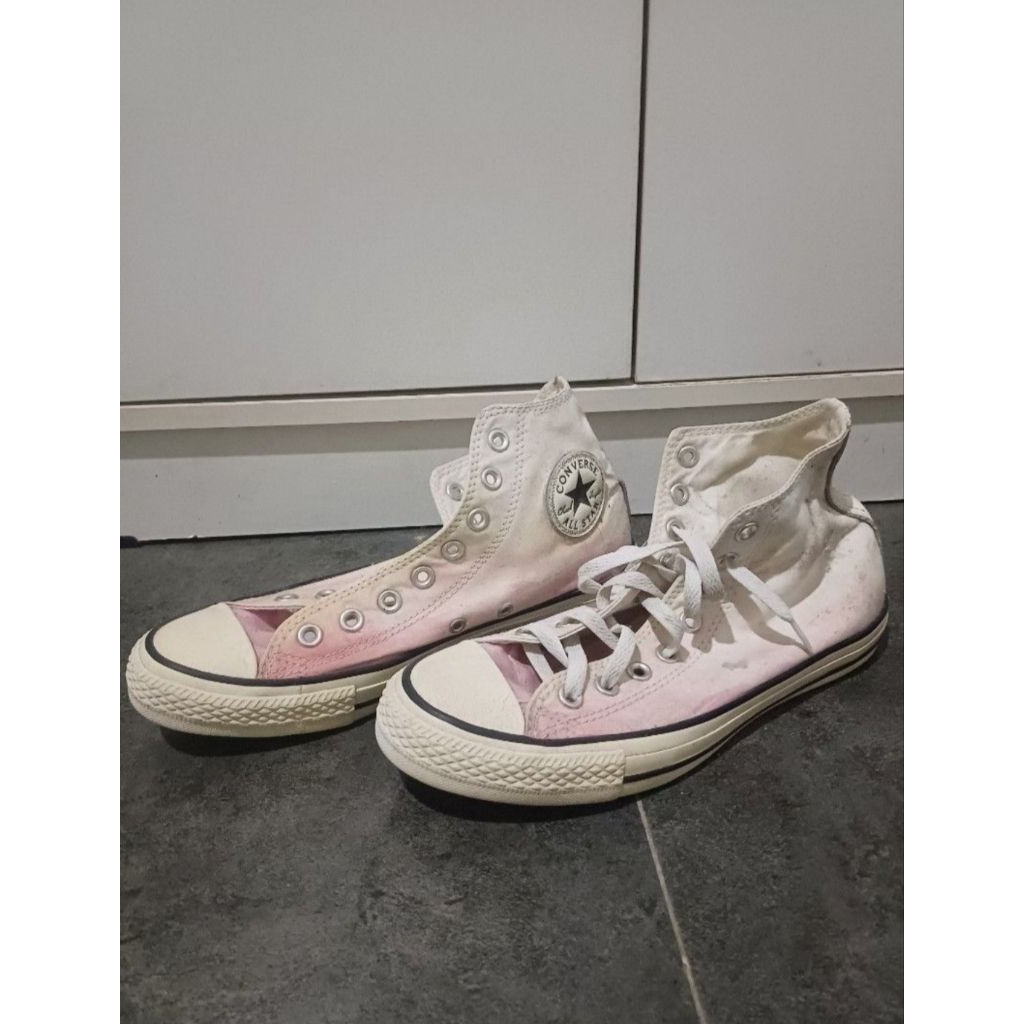 Sepatu Converse pink (preloved)