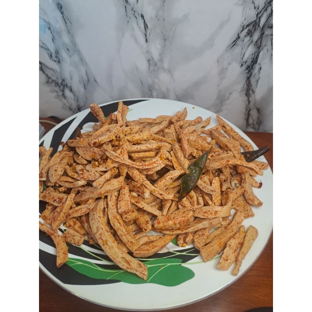 

Basreng pedas daun jeruk premium 250gr memanjakan lidah anda