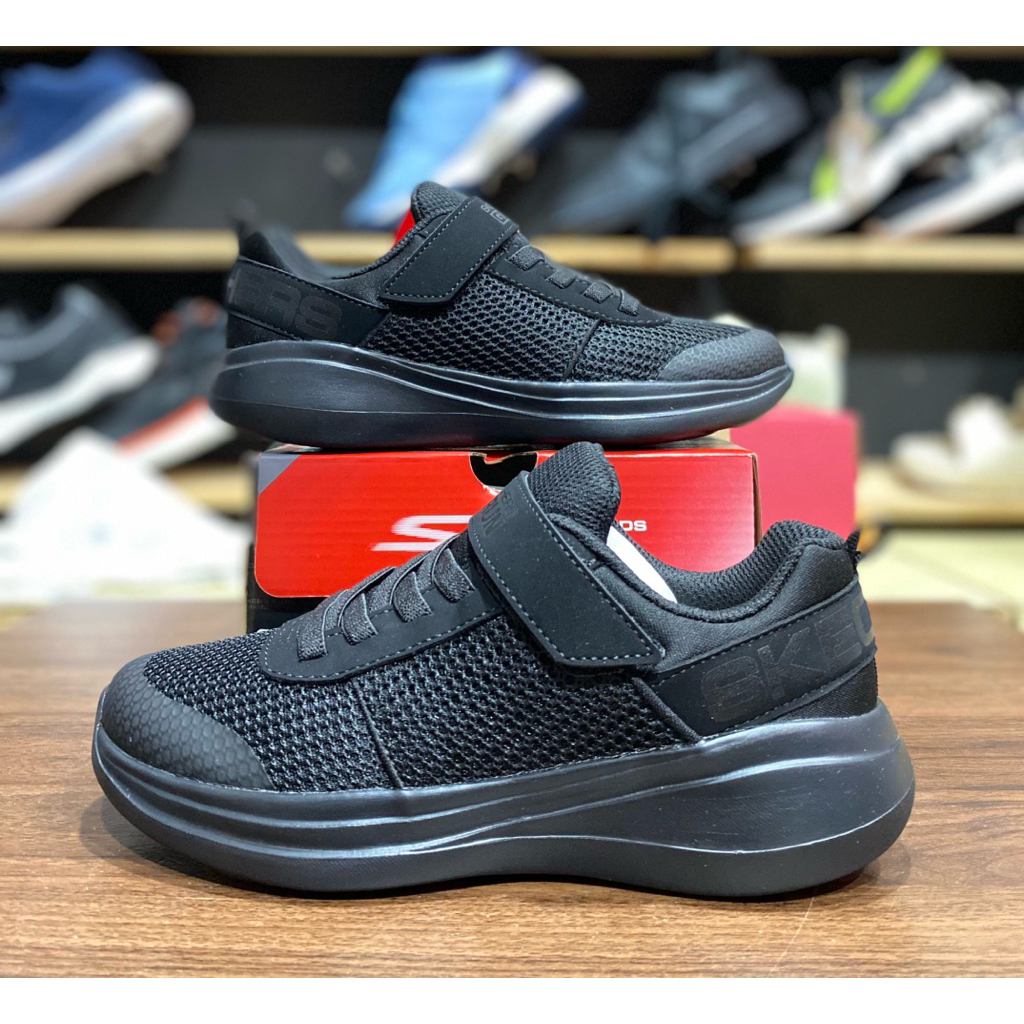 Skechers GO RUN FAST 97877L BBK Kids Size 35(22cm) (2) >> 36(23cm) (4) >> 37(23.5cm) (4) MADE IN CHI