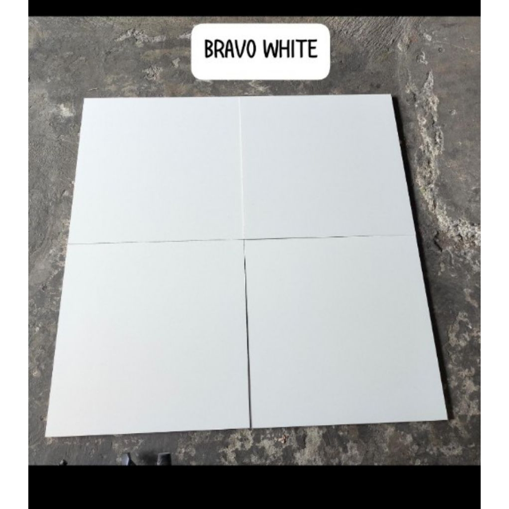 GRANIT 60x60 PUTIH MATT BRAVO WHITE