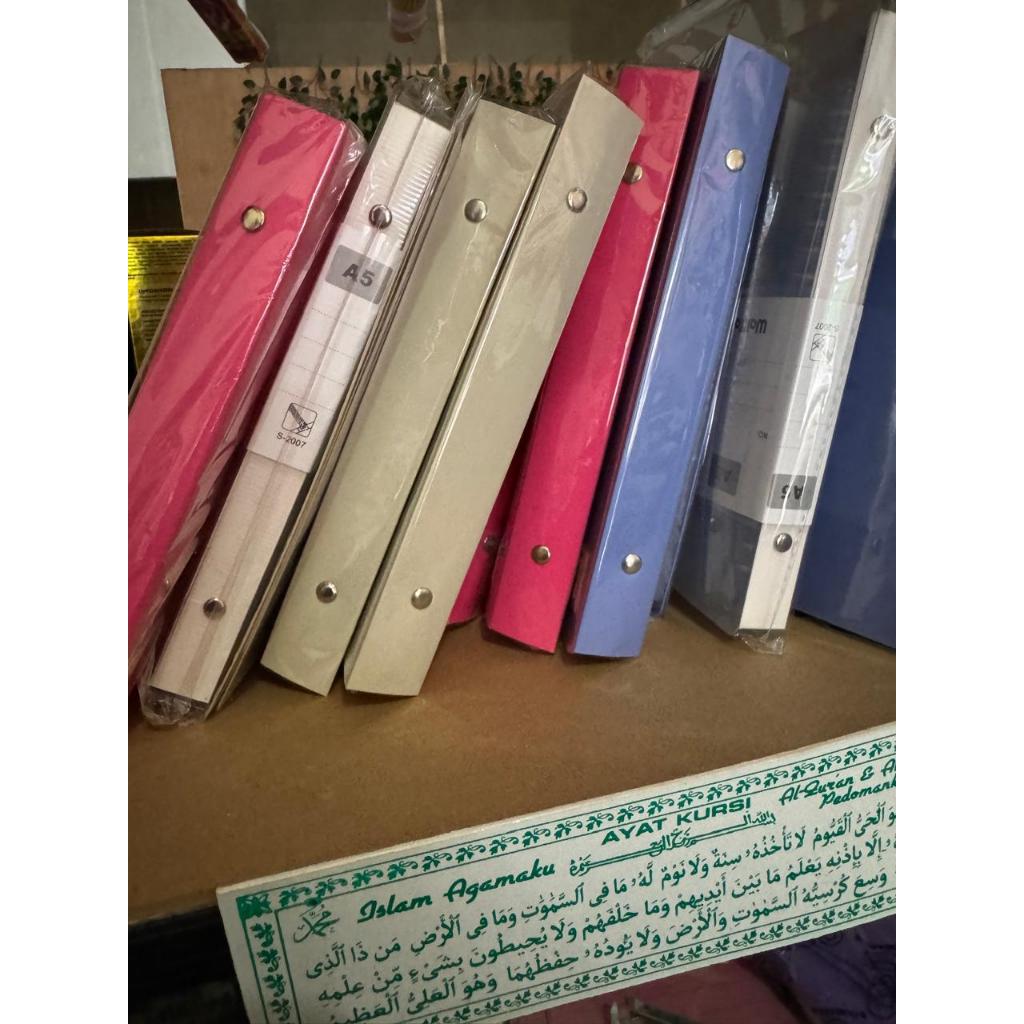 

Binder isi ukuran A5