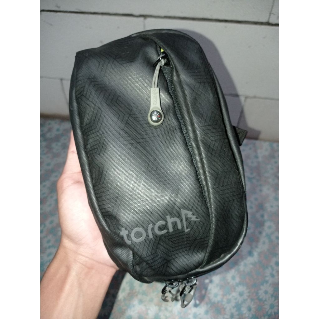 Rekber tas pinggang torch, tas selempang