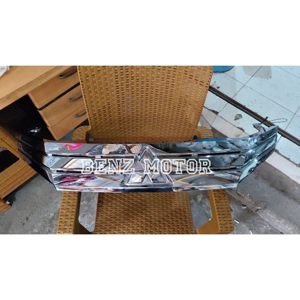 Grill Grille Mitsubishi Xpander Ultimate