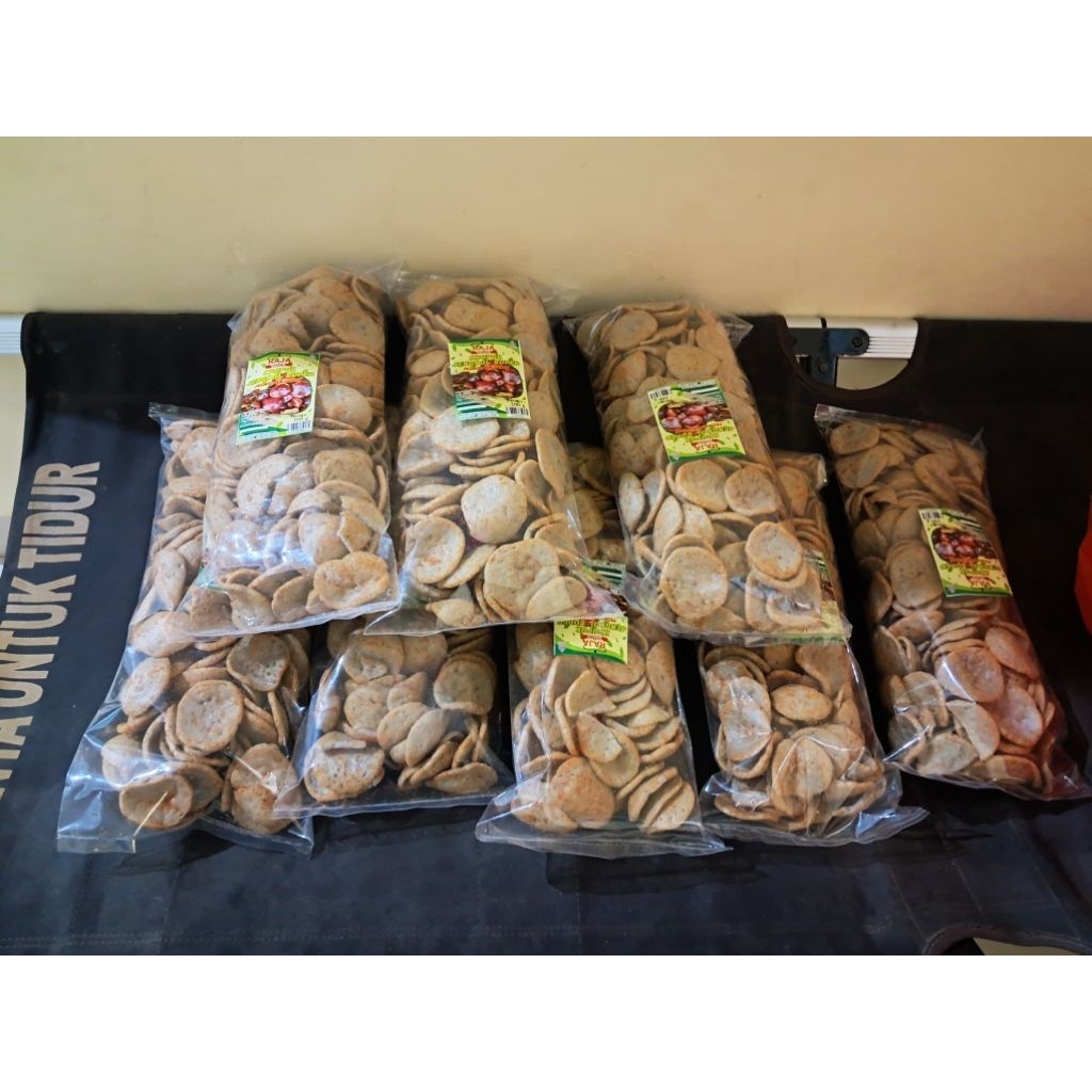 

Kerupuk jengkol Super rasa balado 200gr