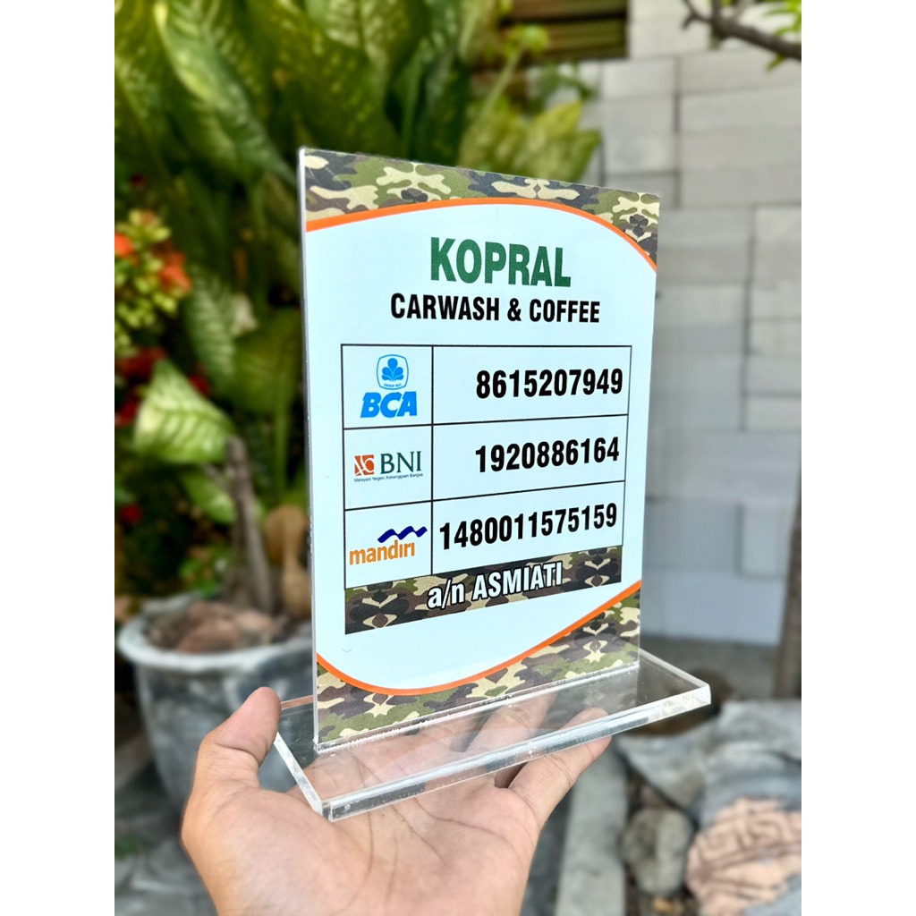 

AKRILIK MEJA / PAPAN AKRILIK MEJA BISA CUSTOM / EDIT REKENING UKURAN 15x20cm