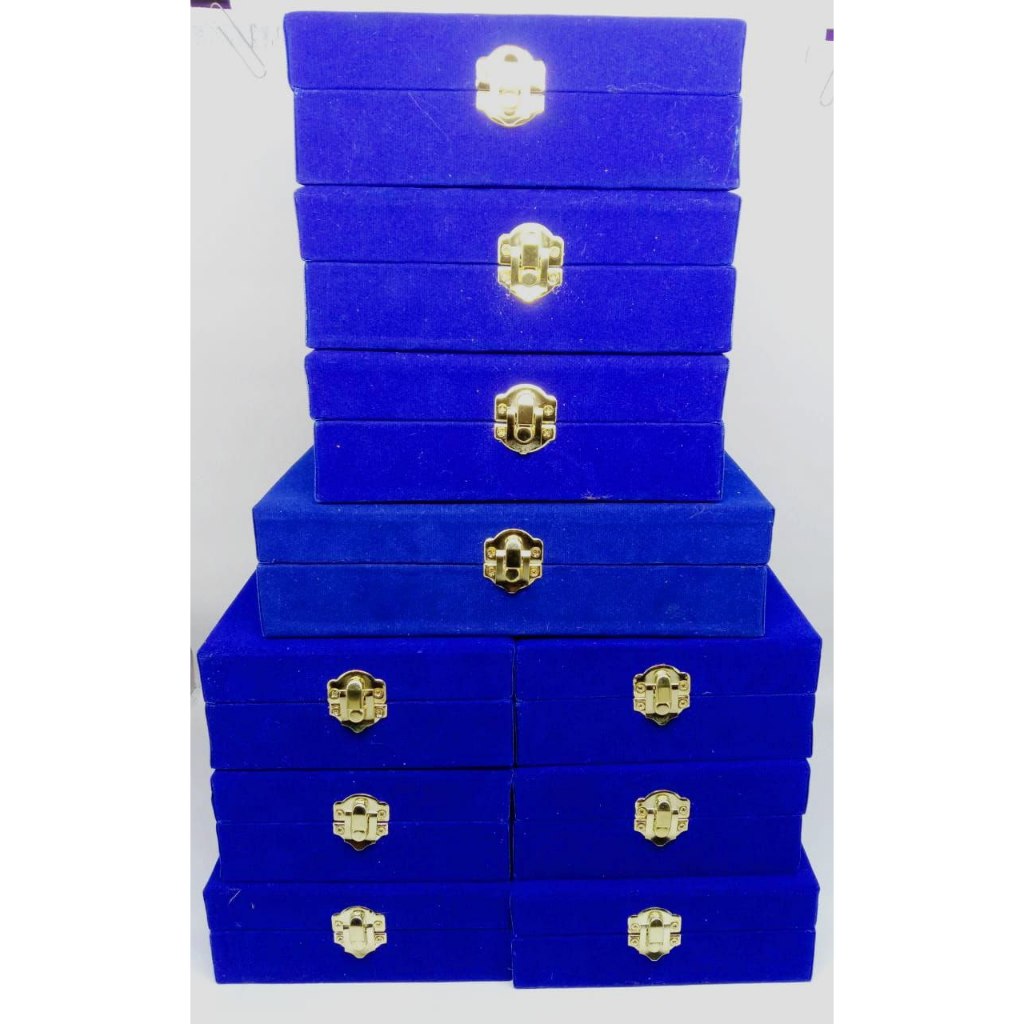 

Box Beludru Bonus Sampul Batik