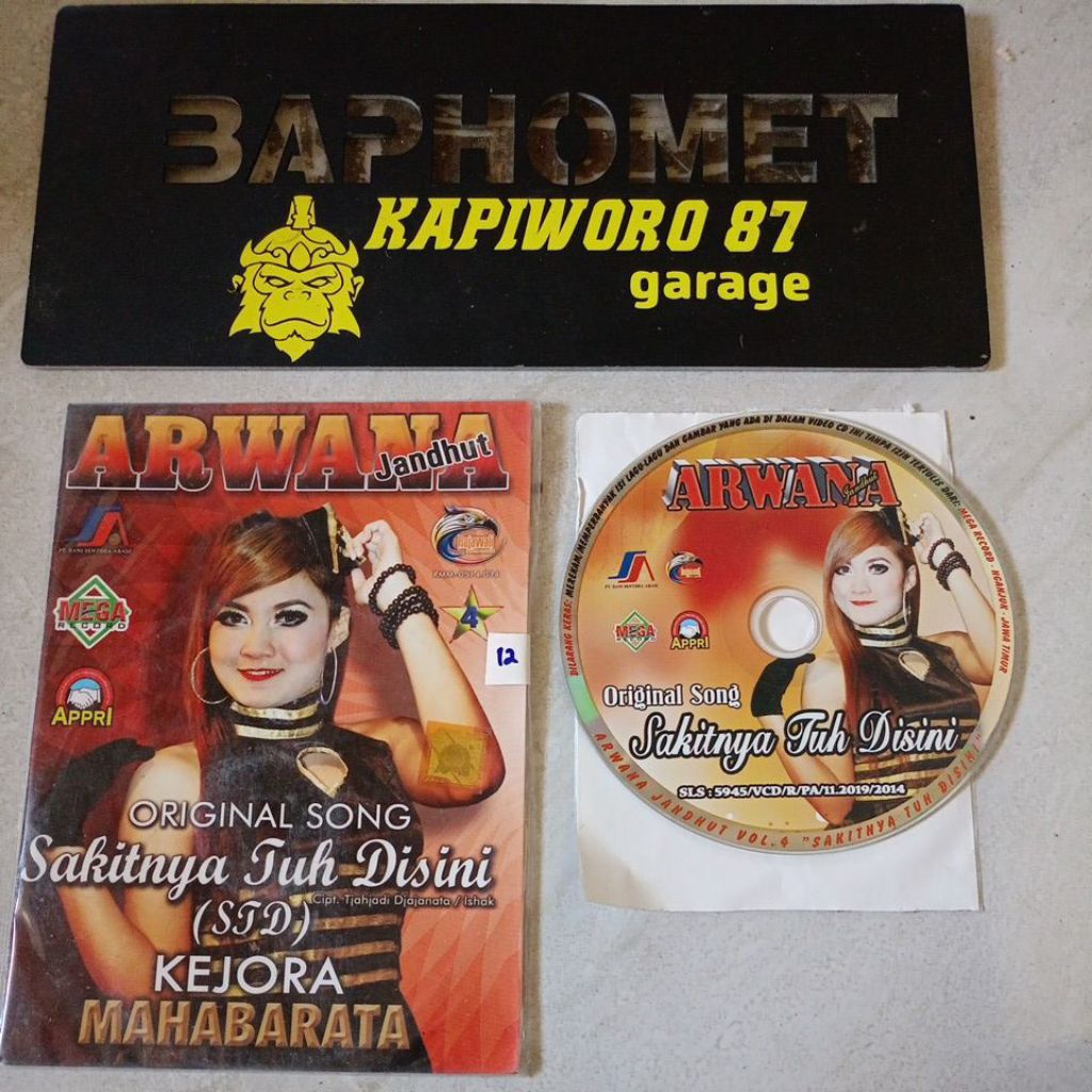 VCD,,,ARWANA,,,SAKITNYA TUH DISINI