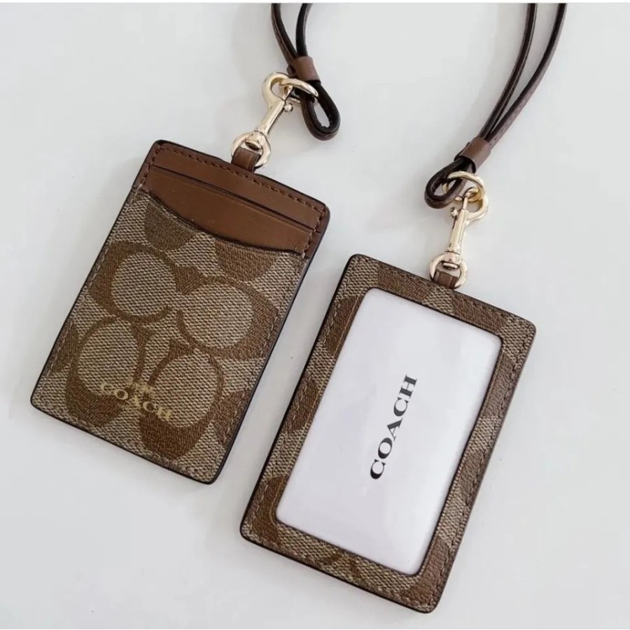 

Lanyard ID Coc In Colorblock Signature Canvas ID Khaki