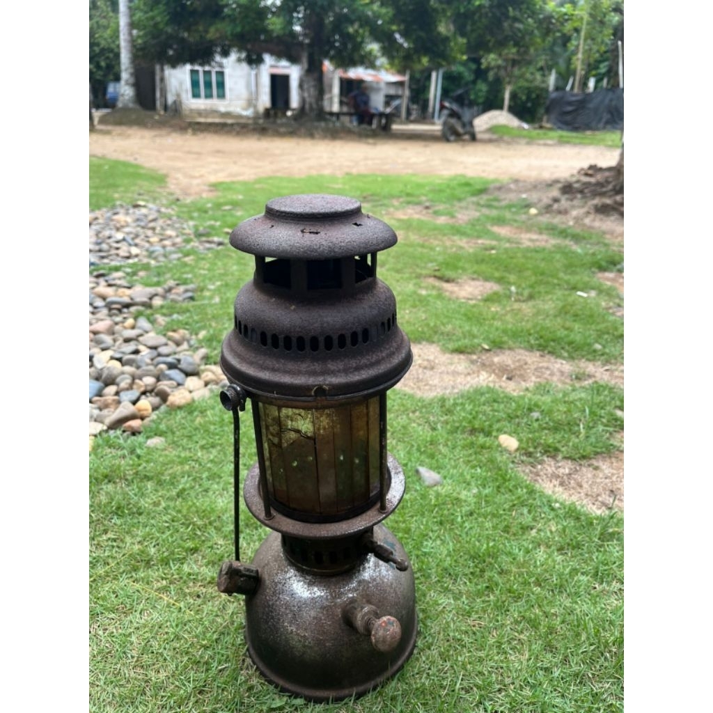 lampu petromax jadul