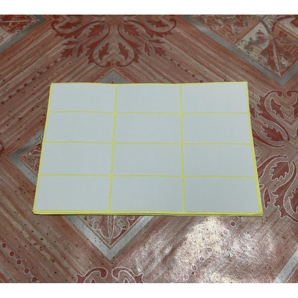 

Sticker Label 103 Polos / Stiker Label Undangan / Nama Poloss