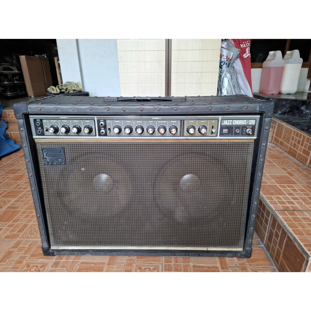 Amply Gitar Roland JC120  Second